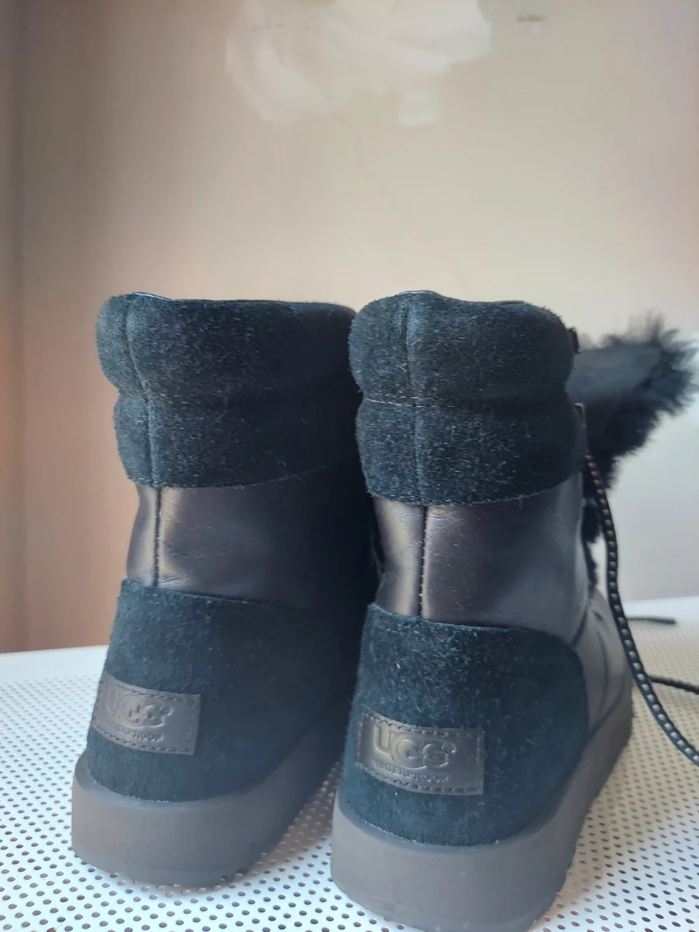 Women's Black Faux Fur Lace-Up Winter Boots